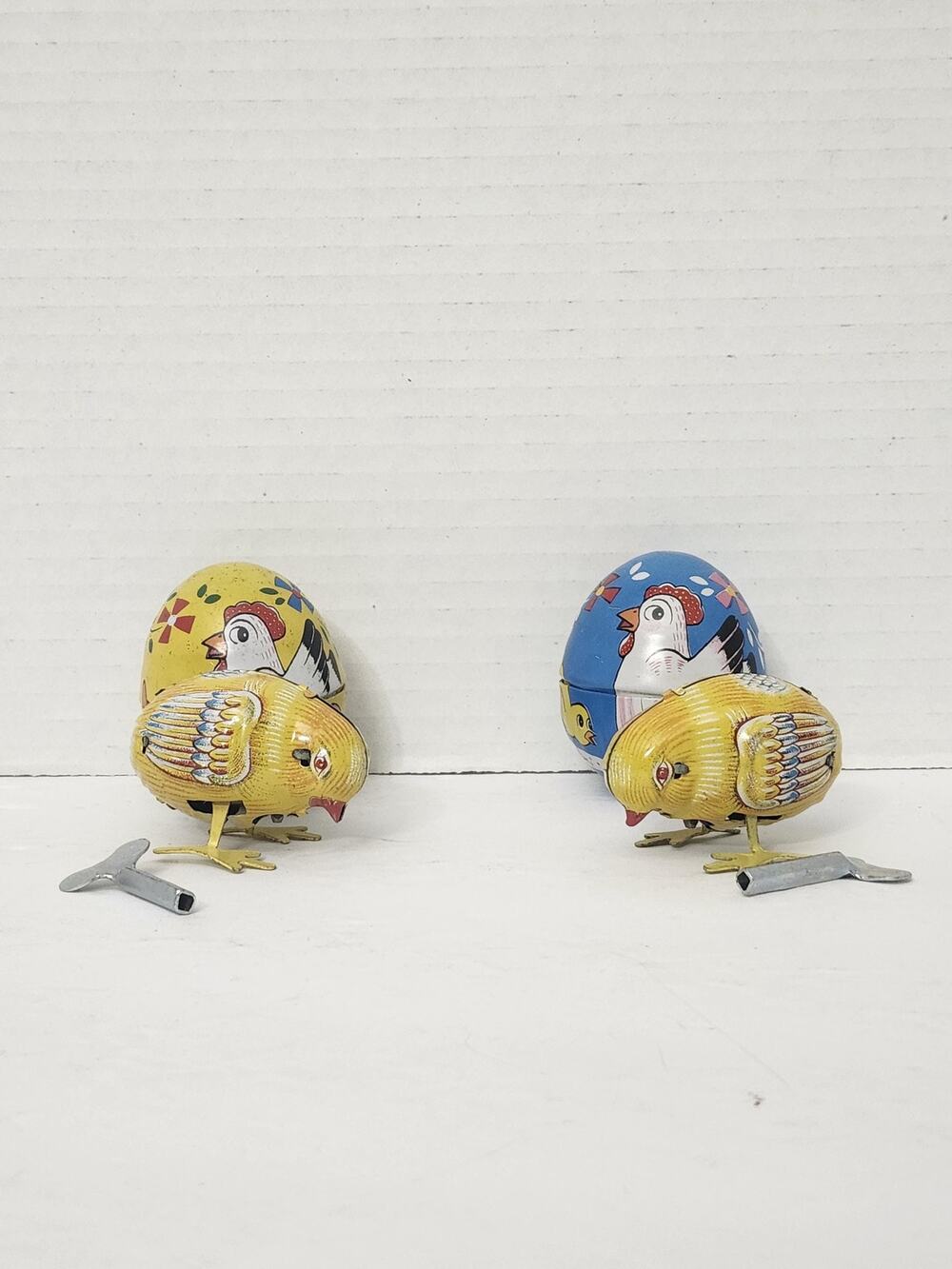 Vintage Lot of 2 Haji Japan Wind Up Tin Pecking Chick Toy with Easter Eggs